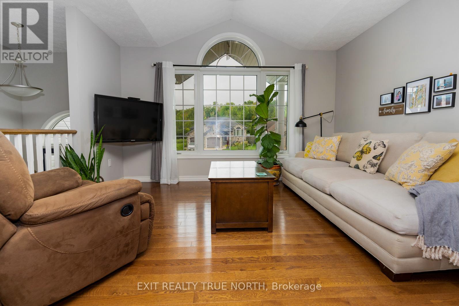 Listing X6816538 - Large Photo # 5