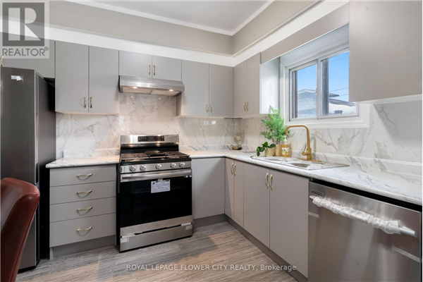 42 FULLERTON AVE, Hamilton