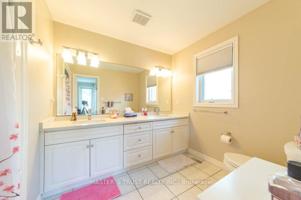 648 BEECHWOOD DR
