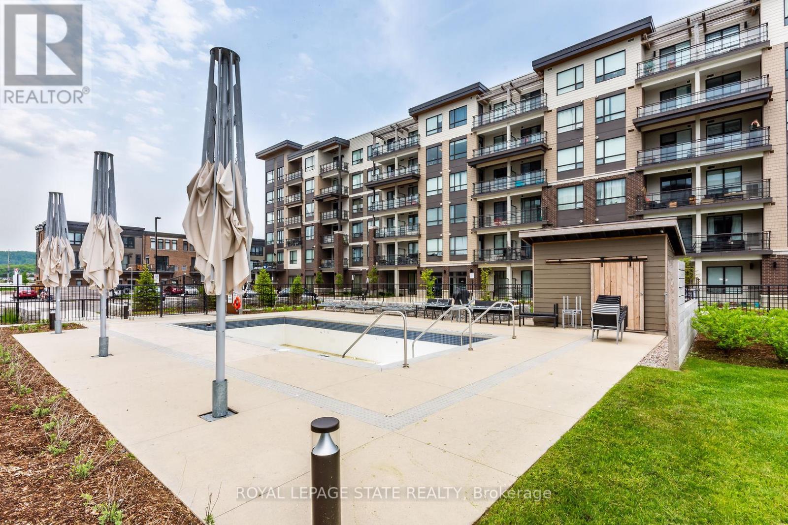 #510 -40 ESPLANADE LANE W, #510