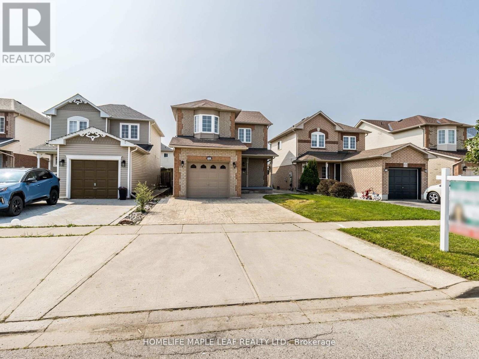 668 LANGLAW DR