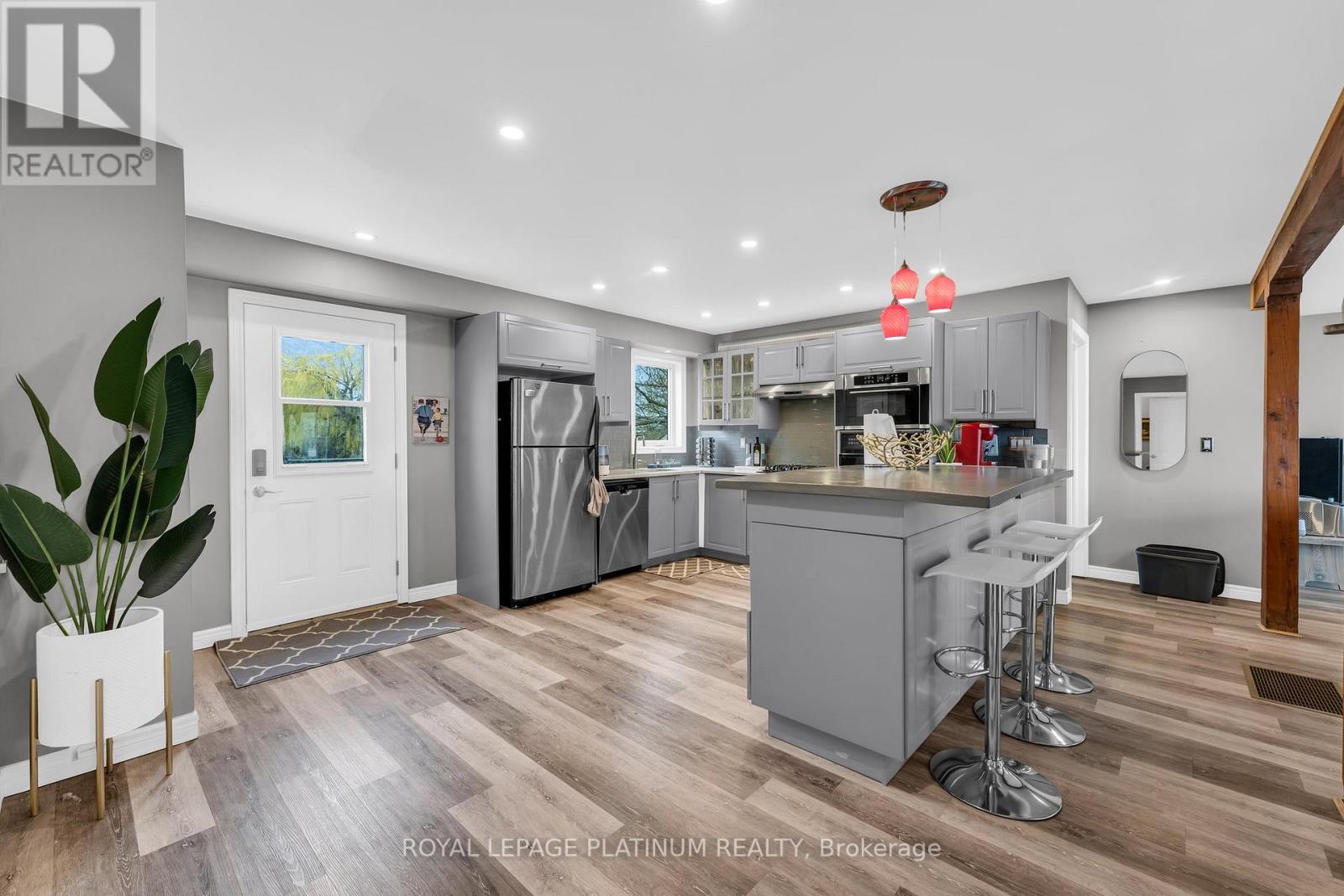 Listing X6818824 - Large Photo # 10