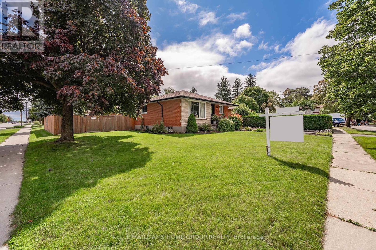 Listing X6818842 - Large Photo # 3