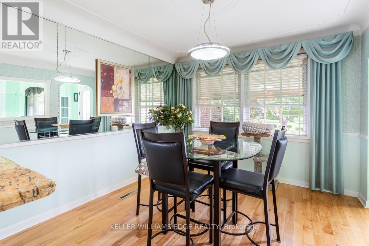 Listing X6818904 - Large Photo # 8