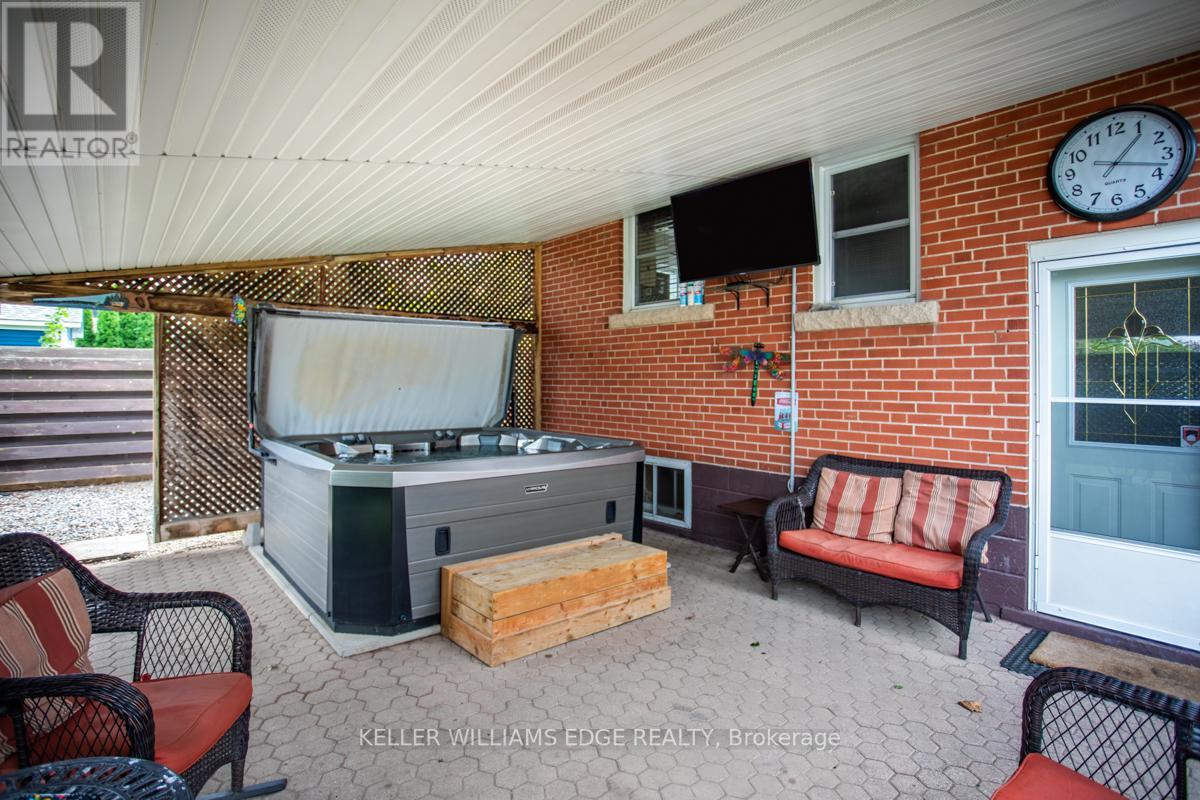 Listing X6818904 - Large Photo # 28