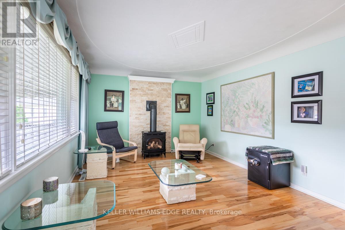 Listing X6818904 - Large Photo # 11