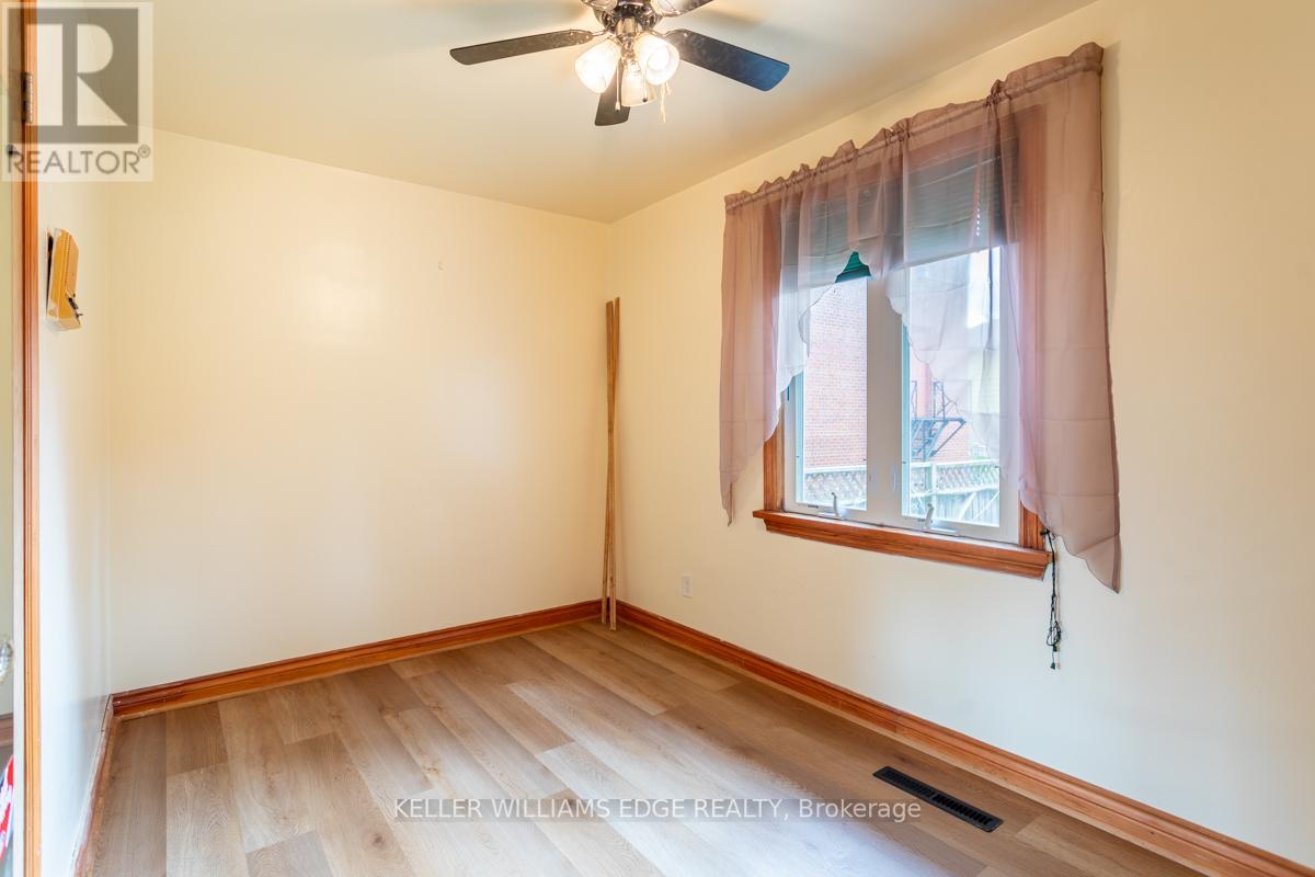 Listing X6819336 - Large Photo # 16