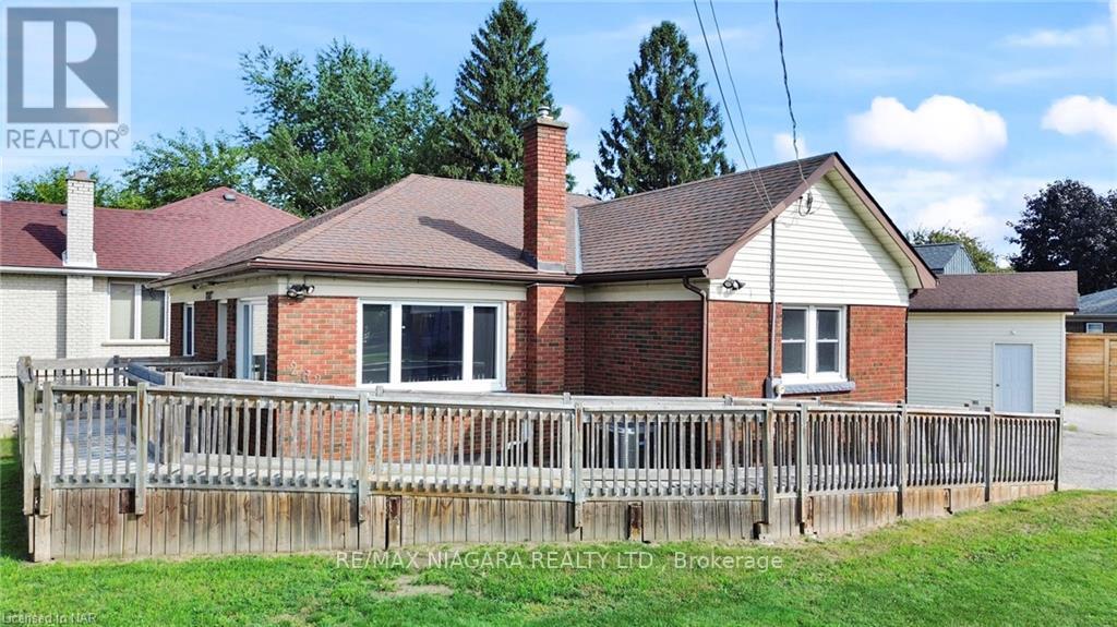 262 SCOTT ST