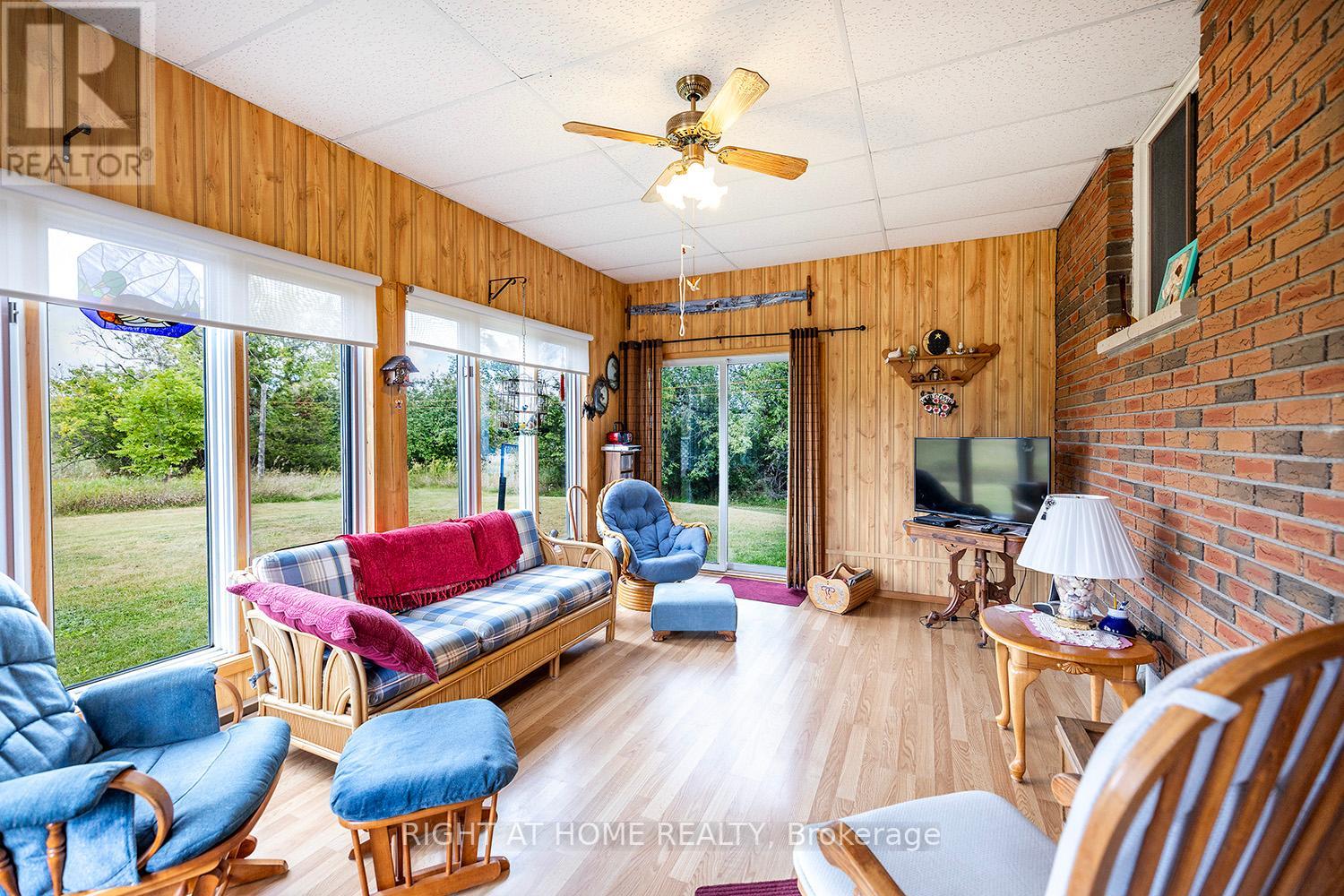 Listing X7002116 - Large Photo # 27