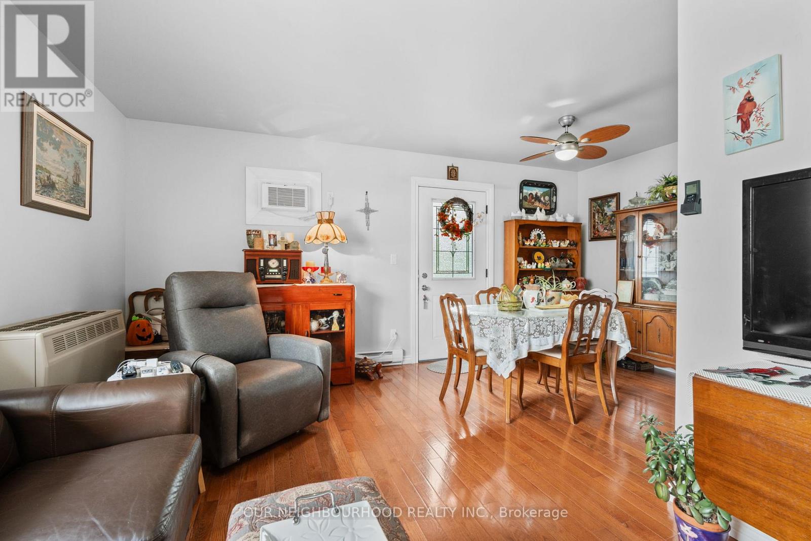 Listing X7002872 - Large Photo # 25