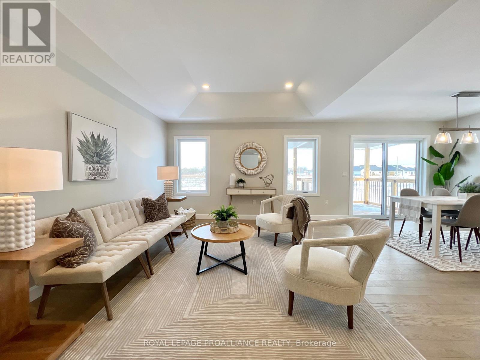 7 HORTON CRT