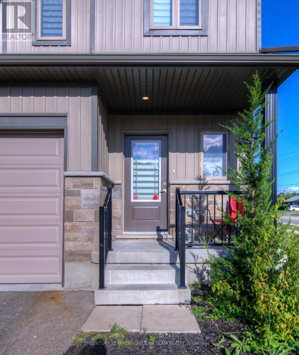 #30 -1023 DEVONSHIRE AVE, #30