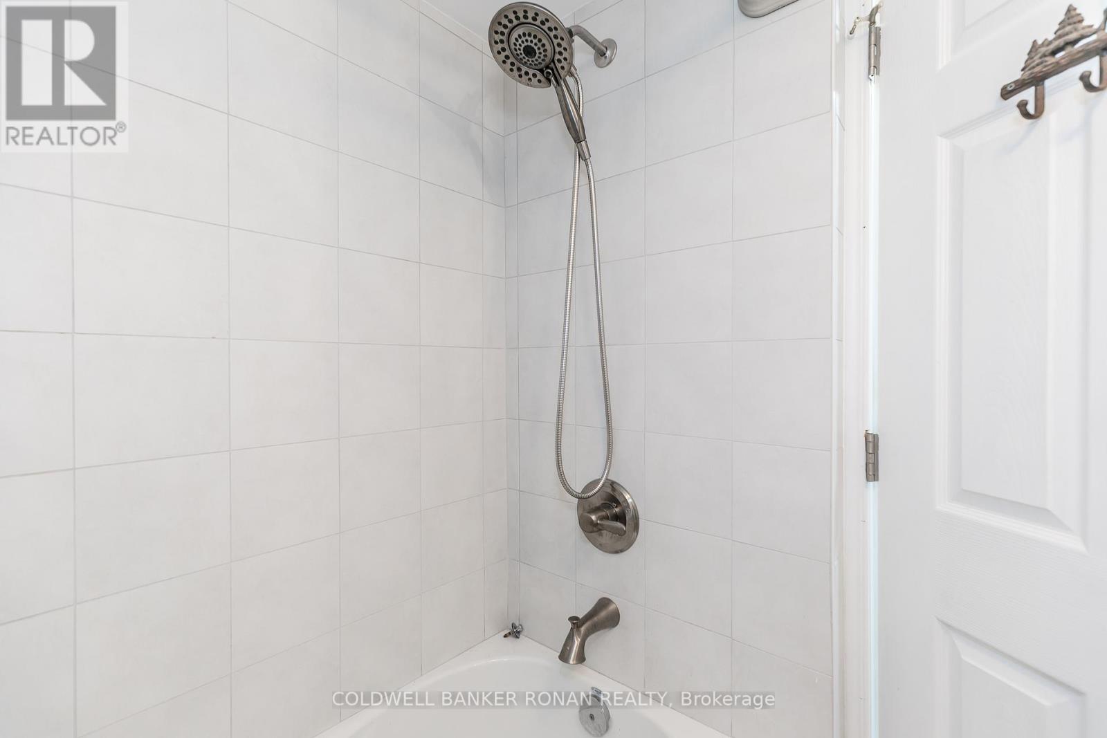 Listing X7003862 - Large Photo # 22