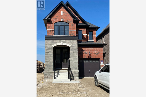 107 HUNTINGFORD TR W, Woodstock
