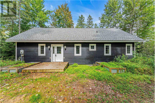 24 VANLUVEN LANE, Bancroft
