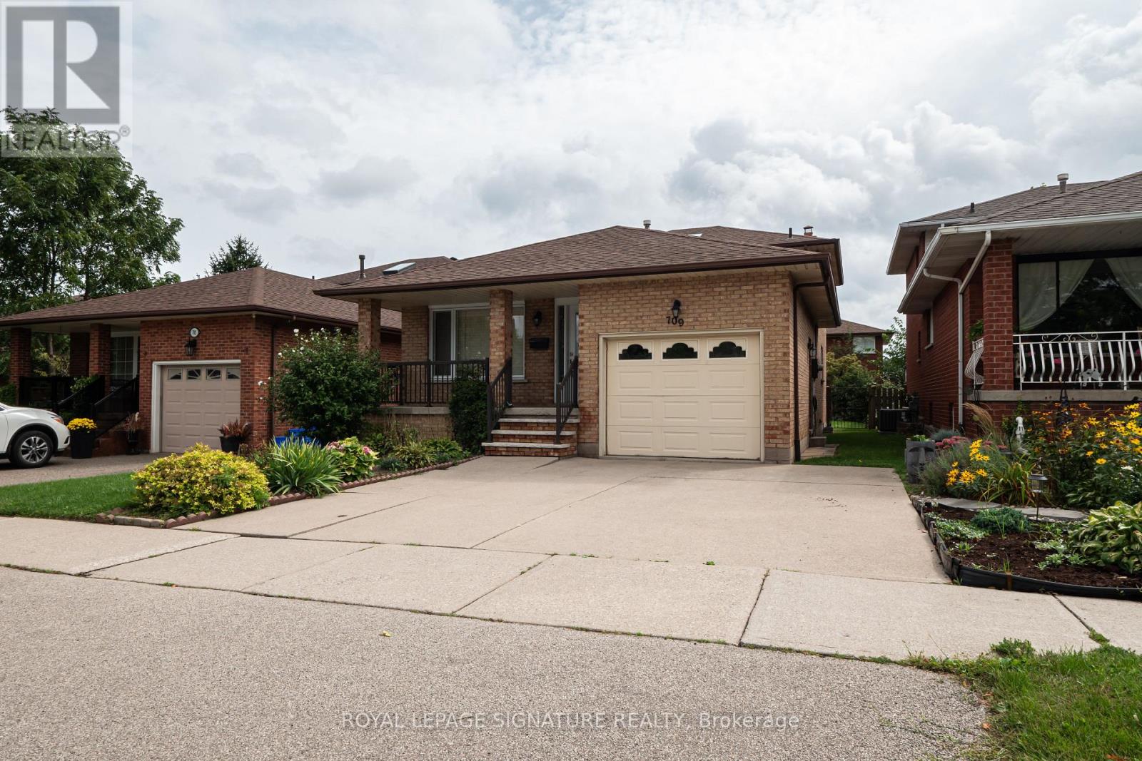 709 UPPER PARADISE RD