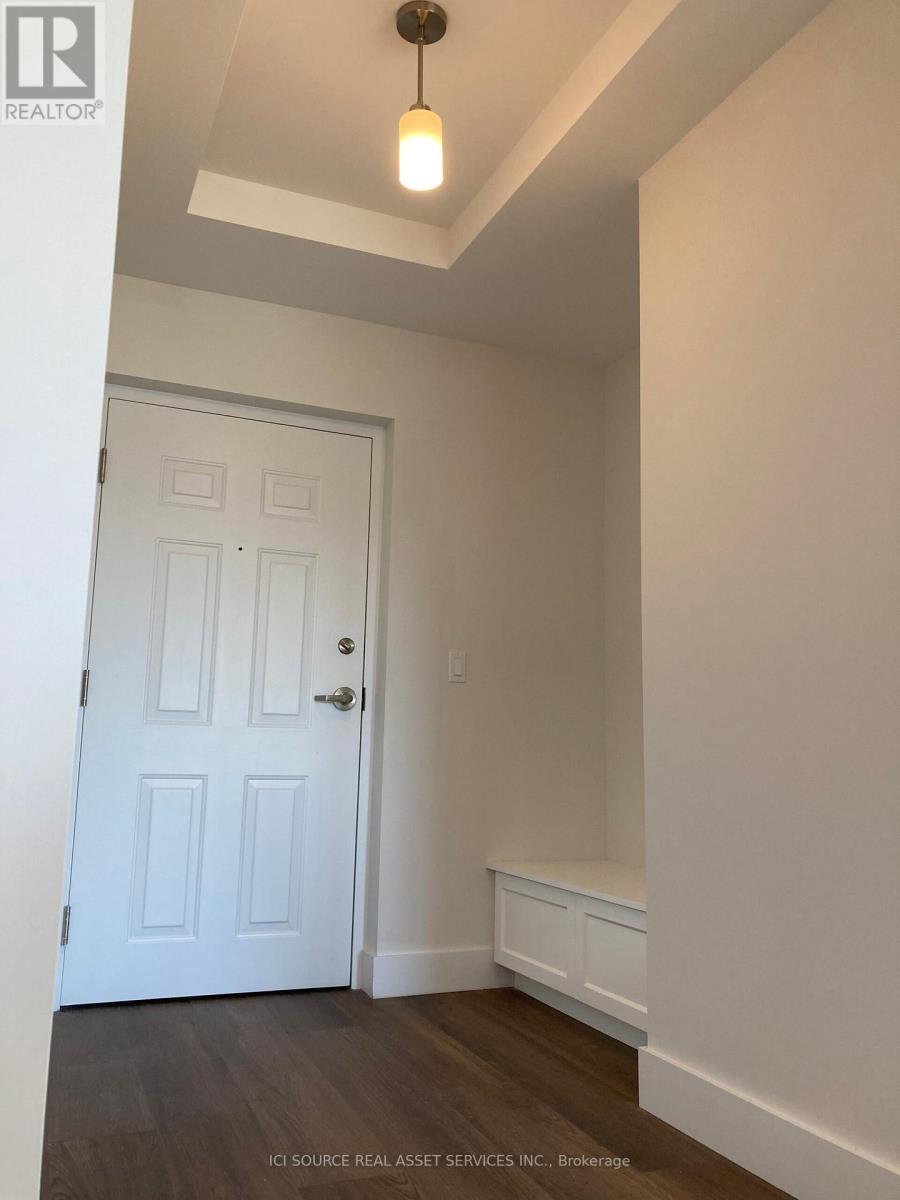 #10 -2347 3RD AVE W, #10