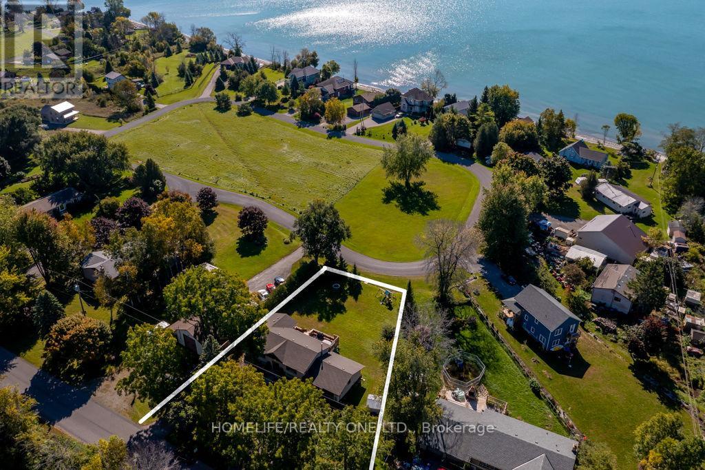 329 LAKESHORE RD