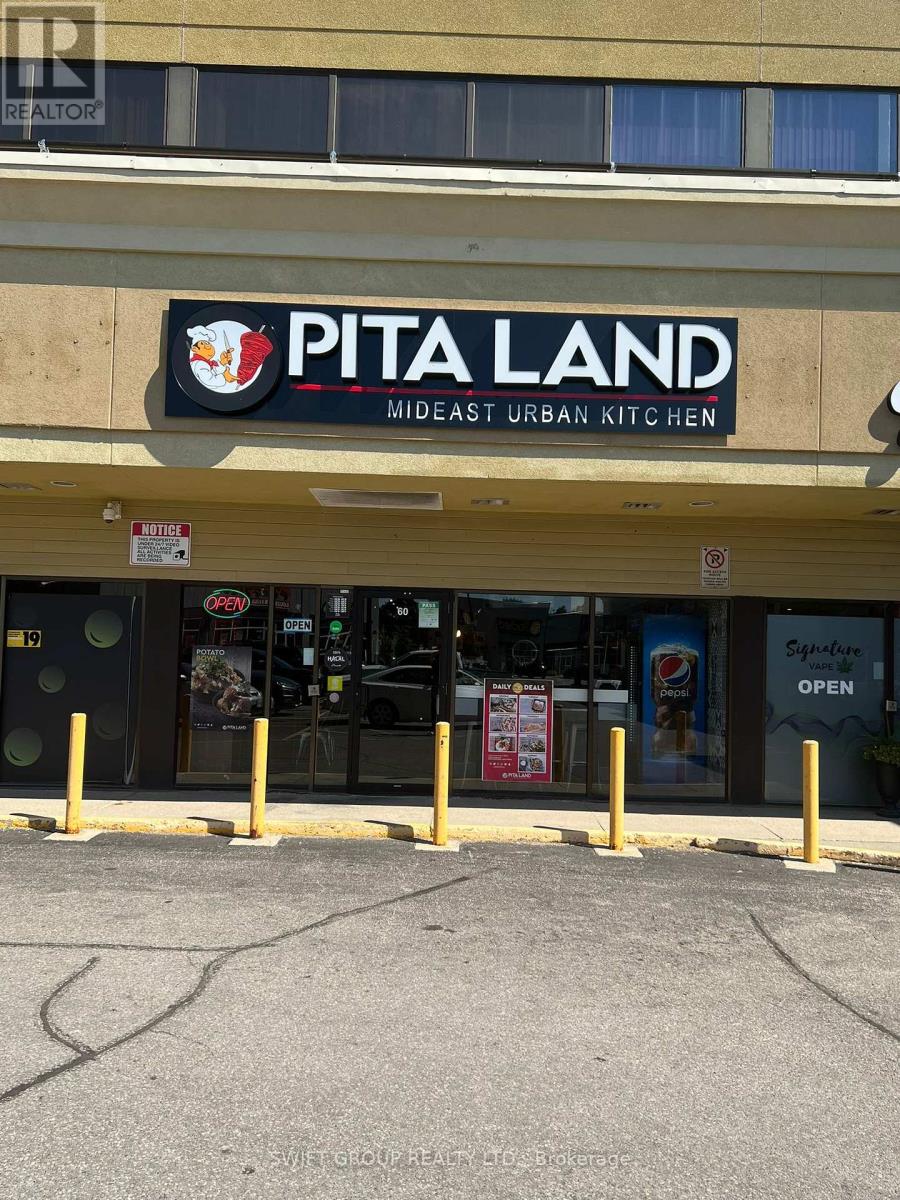 #60 -1685 MAIN ST W, #60