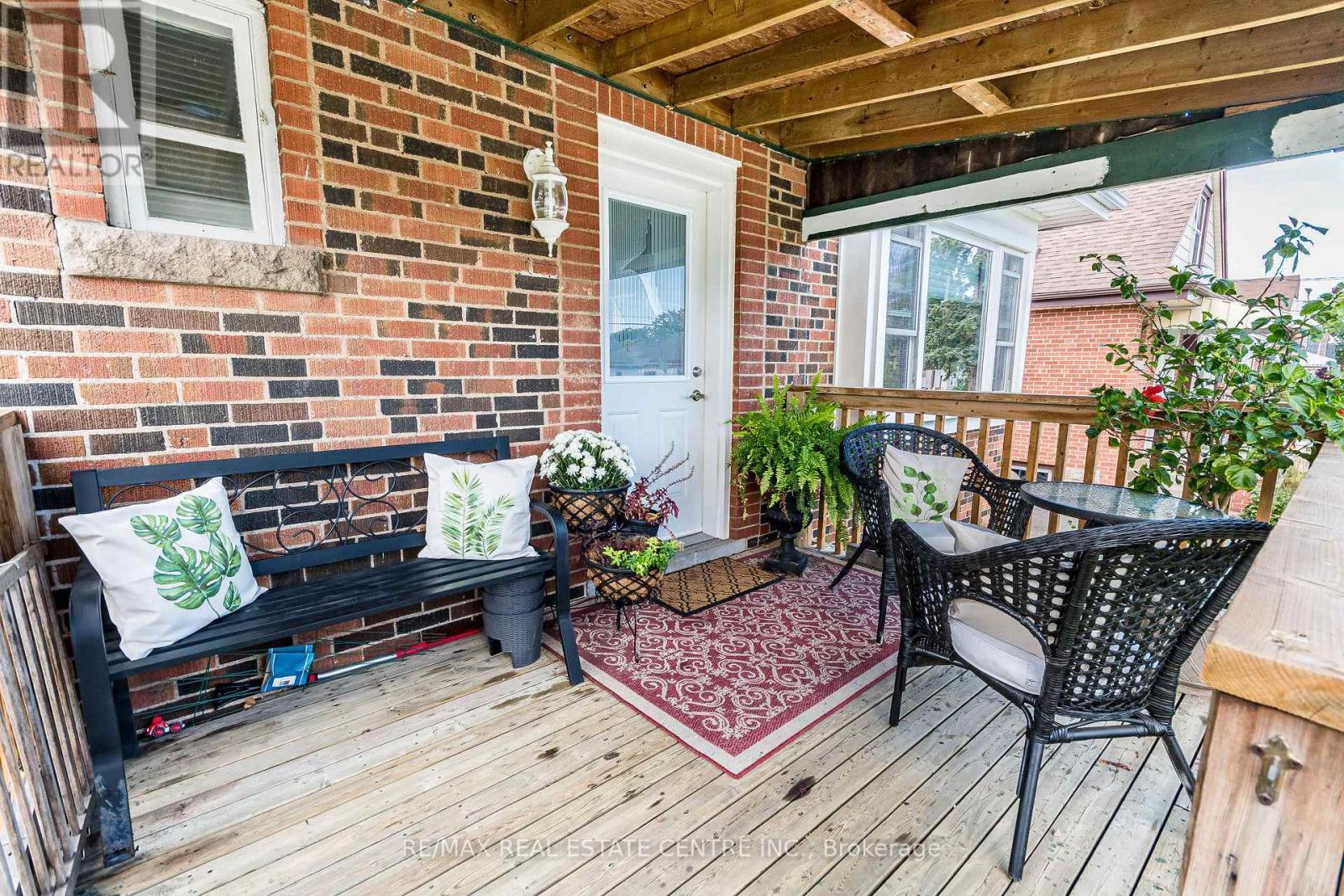 166 ERINDALE AVE
