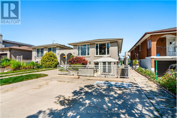 306 CELTIC DR, Hamilton