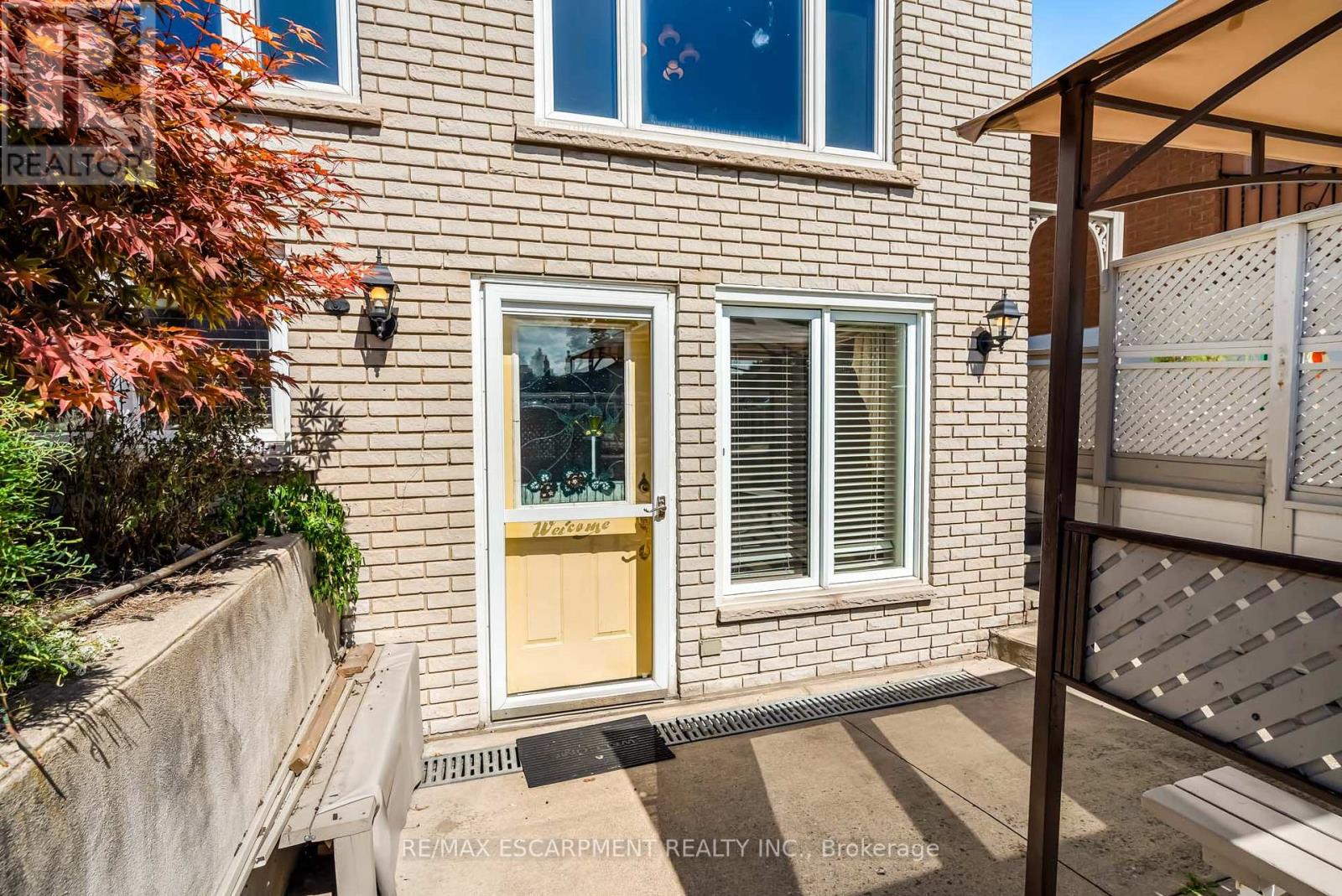 306 CELTIC DR