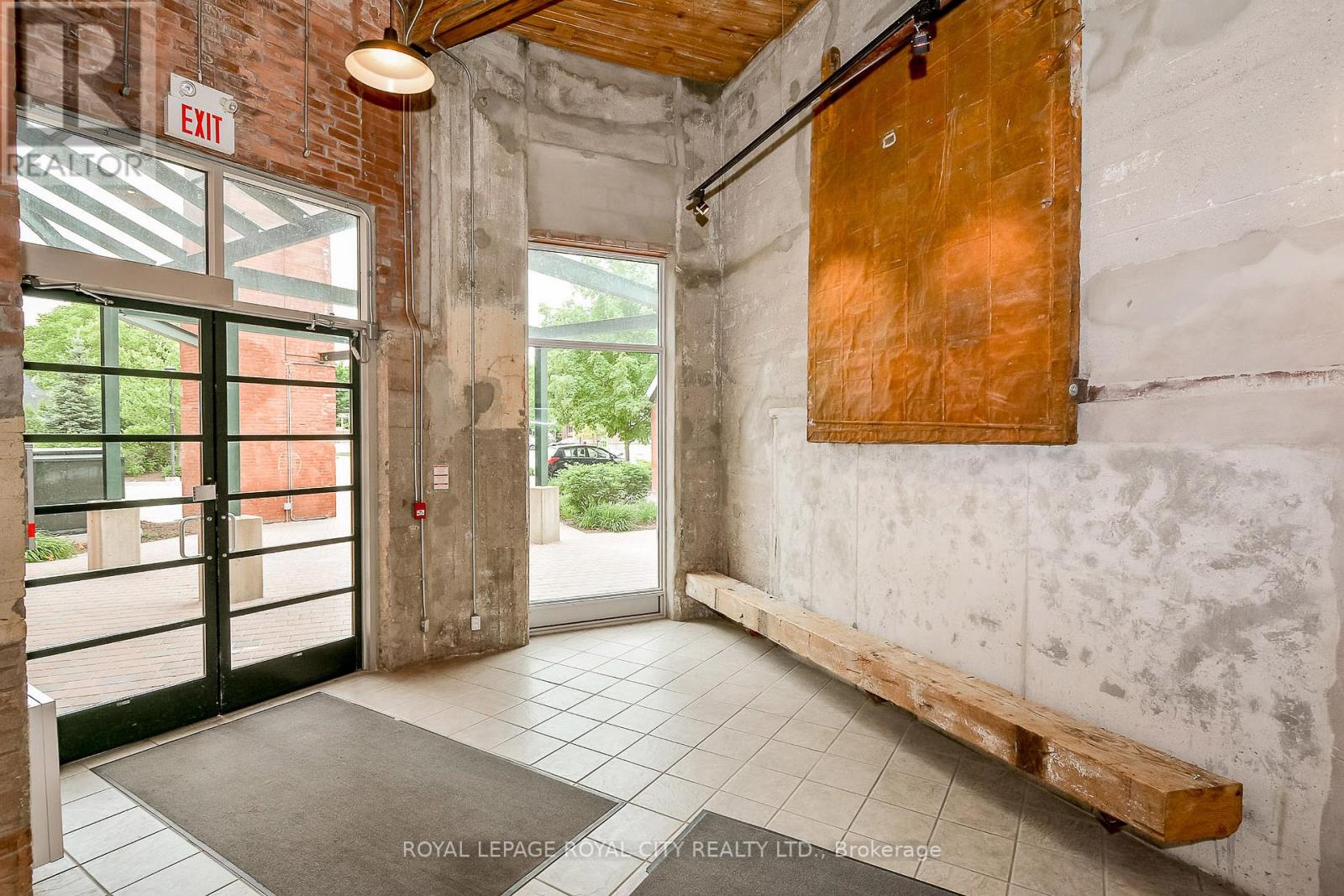 Listing X7010354 - Large Photo # 35