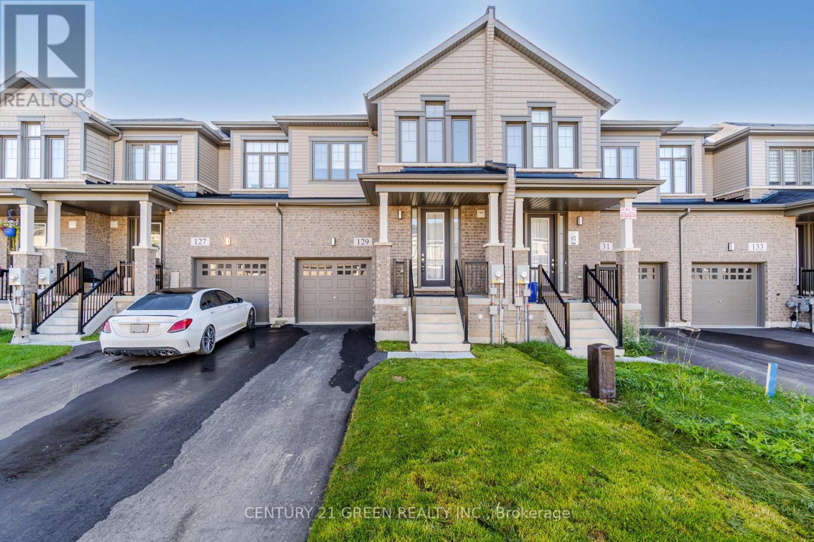 129 FREEDOM CRES