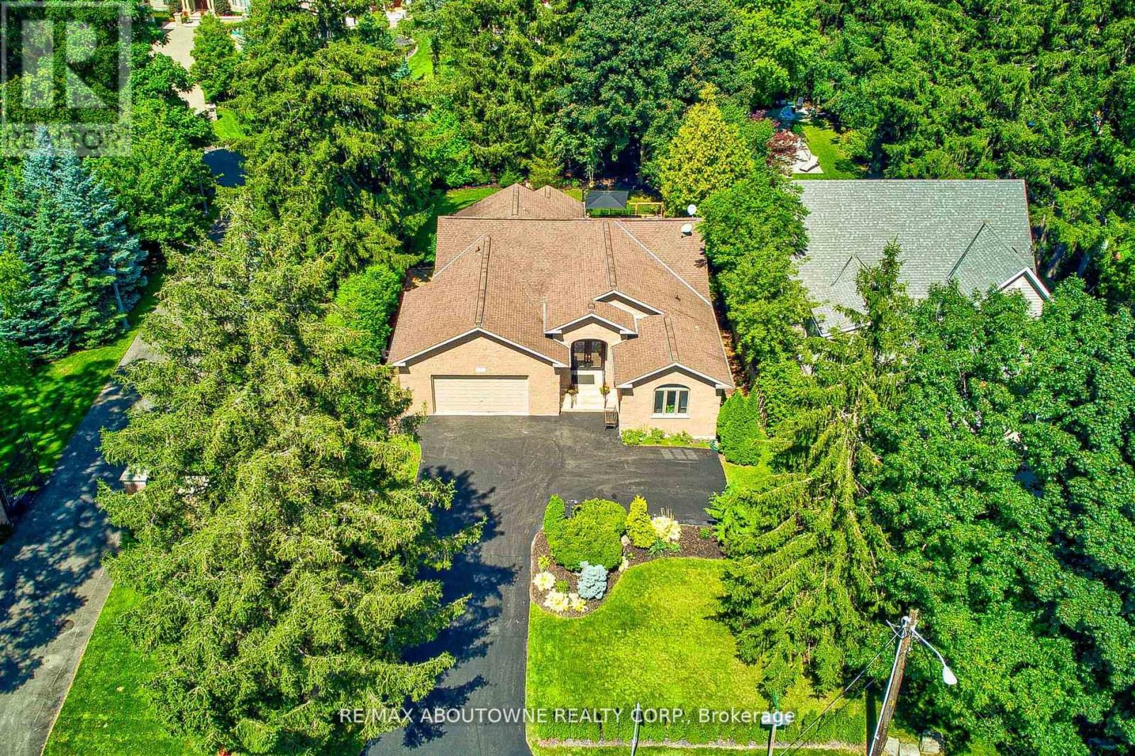 3 JERSEYVILLE RD W