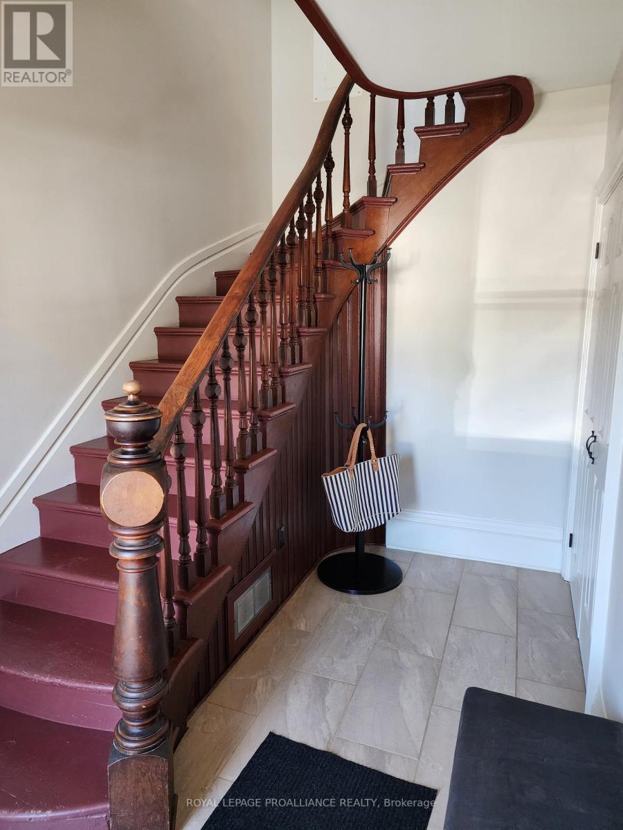 68 UNION ST