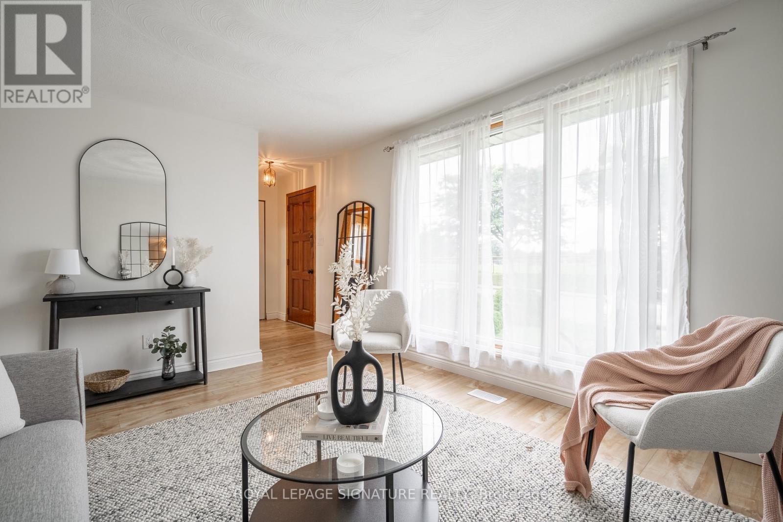 205 BONAVENTURE DR
