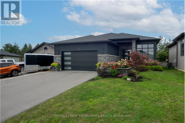 20 LEHTINEN CRES, Belleville