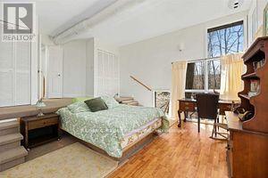 #10 -1326 WINDERMERE RD, #10