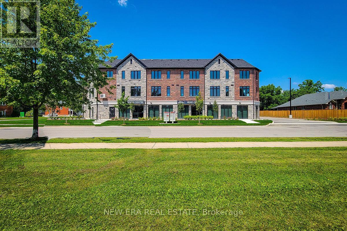 #203 -2620 BINBROOK RD, #203