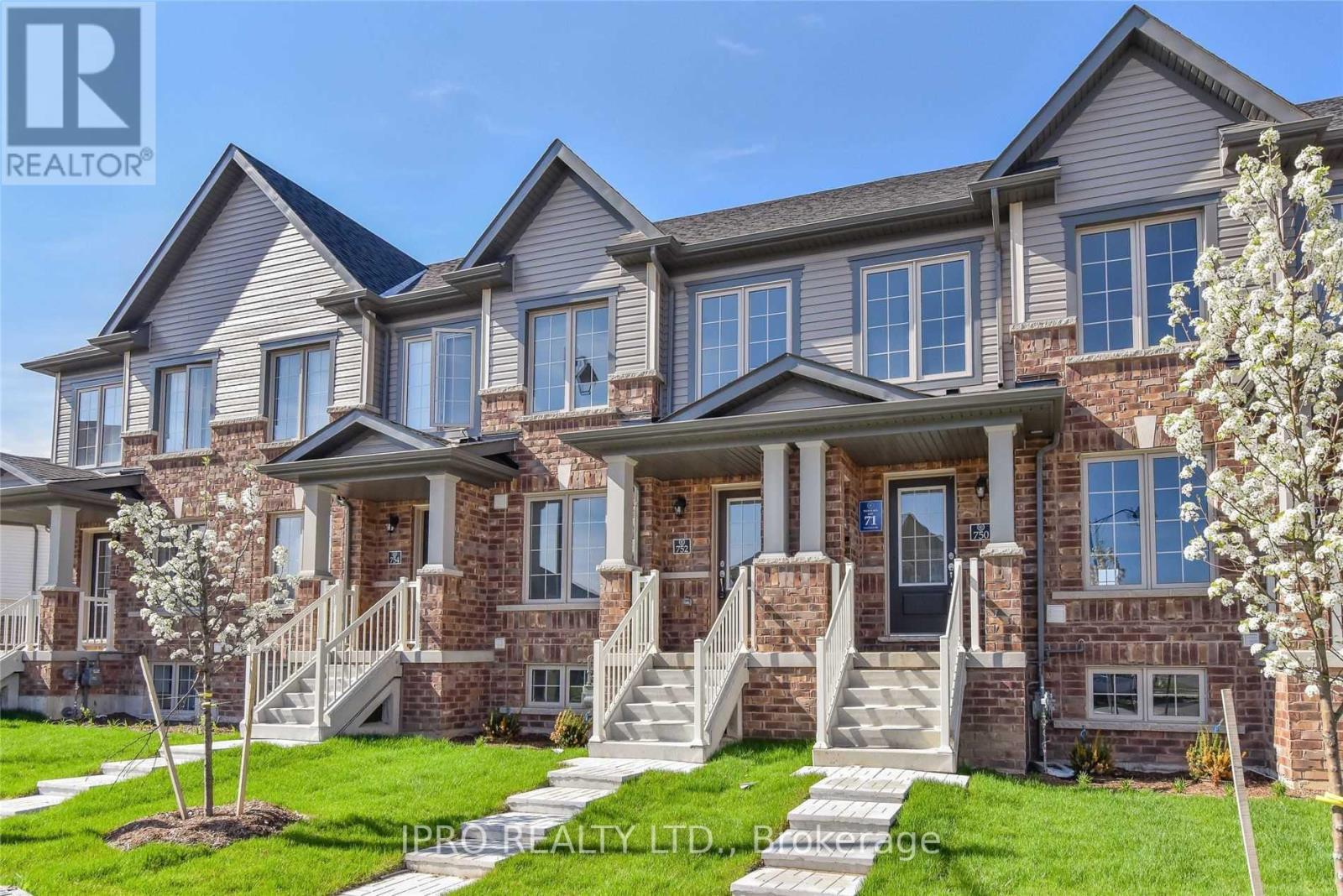 750 LINDEN DR