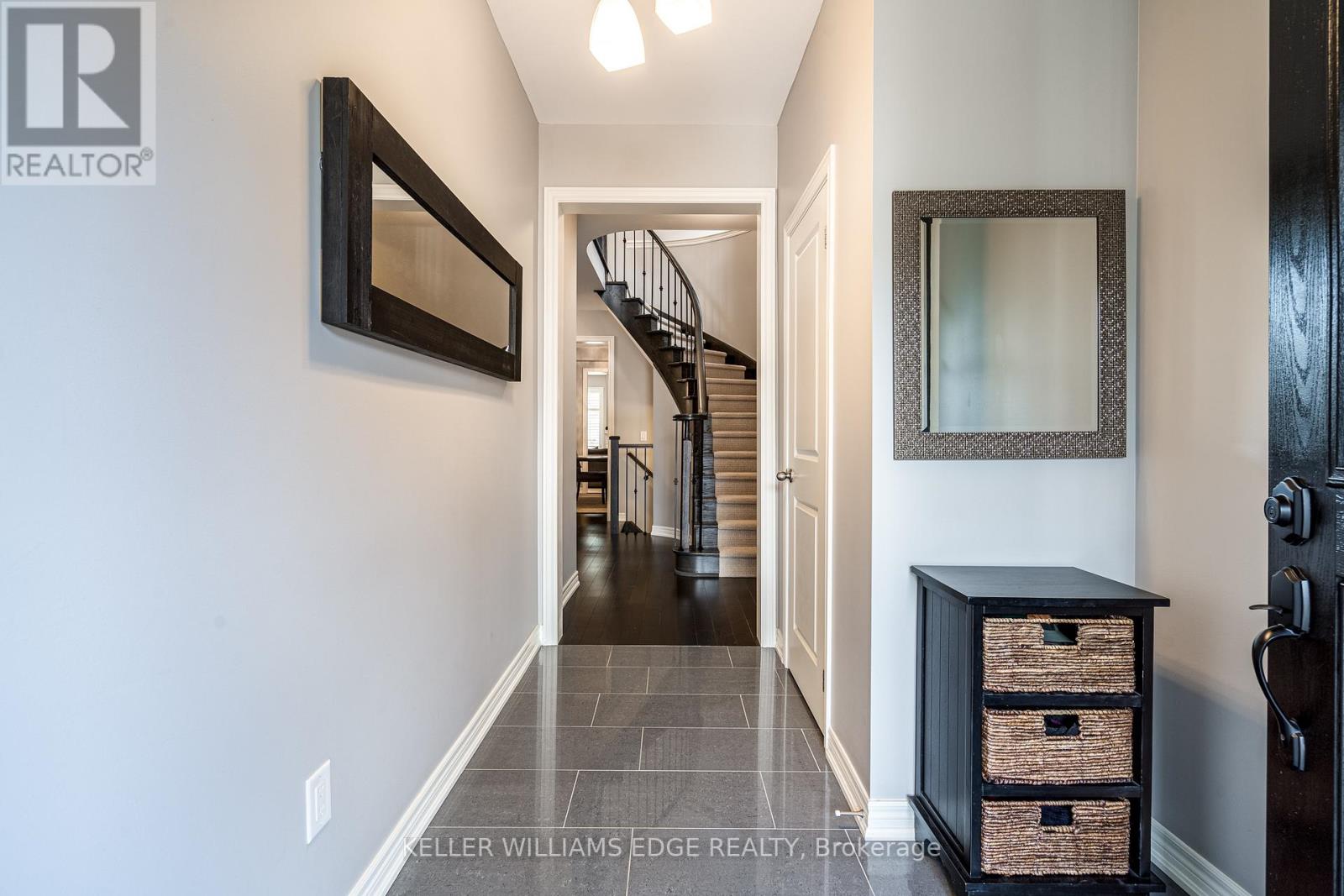 51 NARBONNE CRES