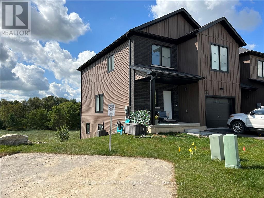 50 TRAILSIDE DR