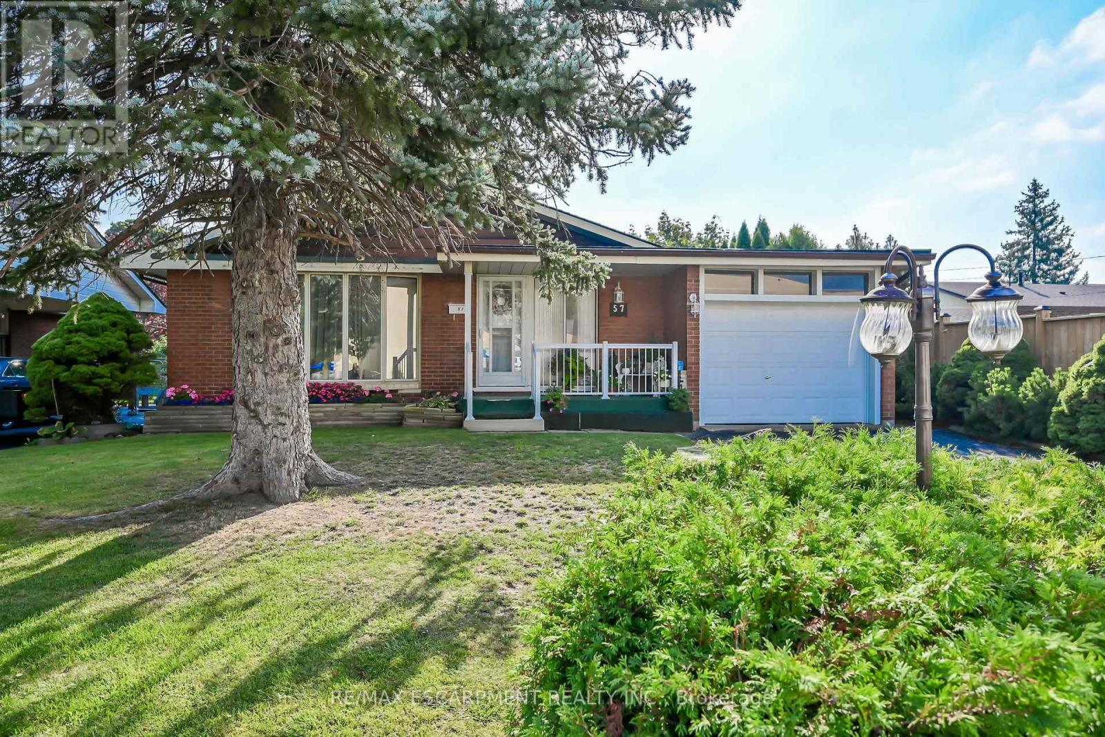 57 GLEN ECHO DR