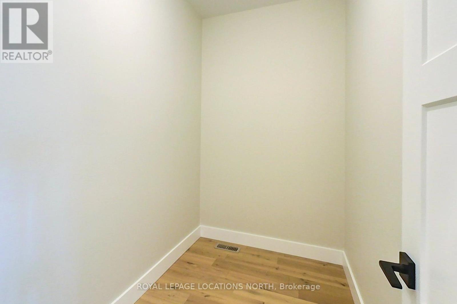 19 GORDON CRES
