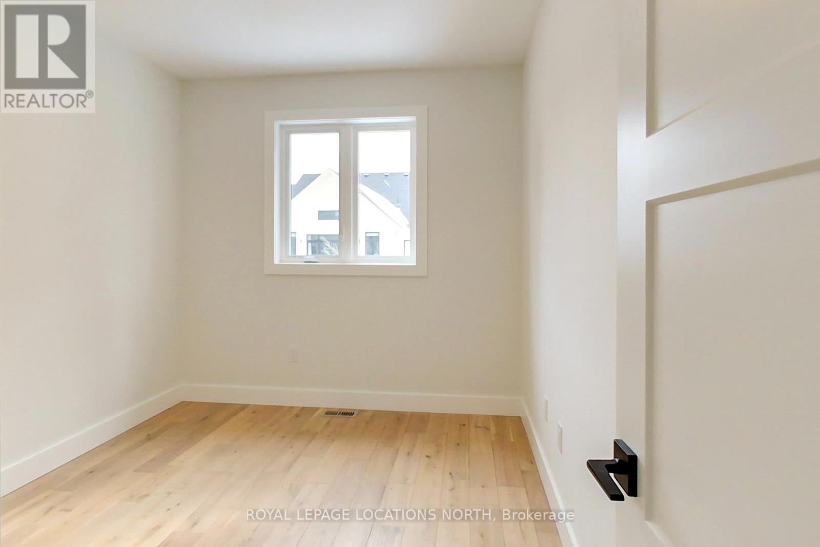 19 GORDON CRES