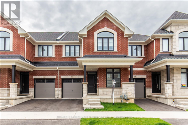 60 SKINNER RD, Hamilton