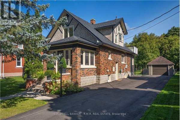 18 BOND ST W, Kawartha Lakes