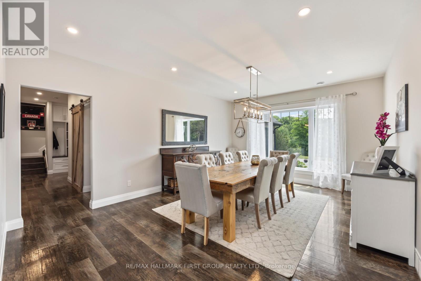 #13 -1080 APPLEWOOD LANE, #13