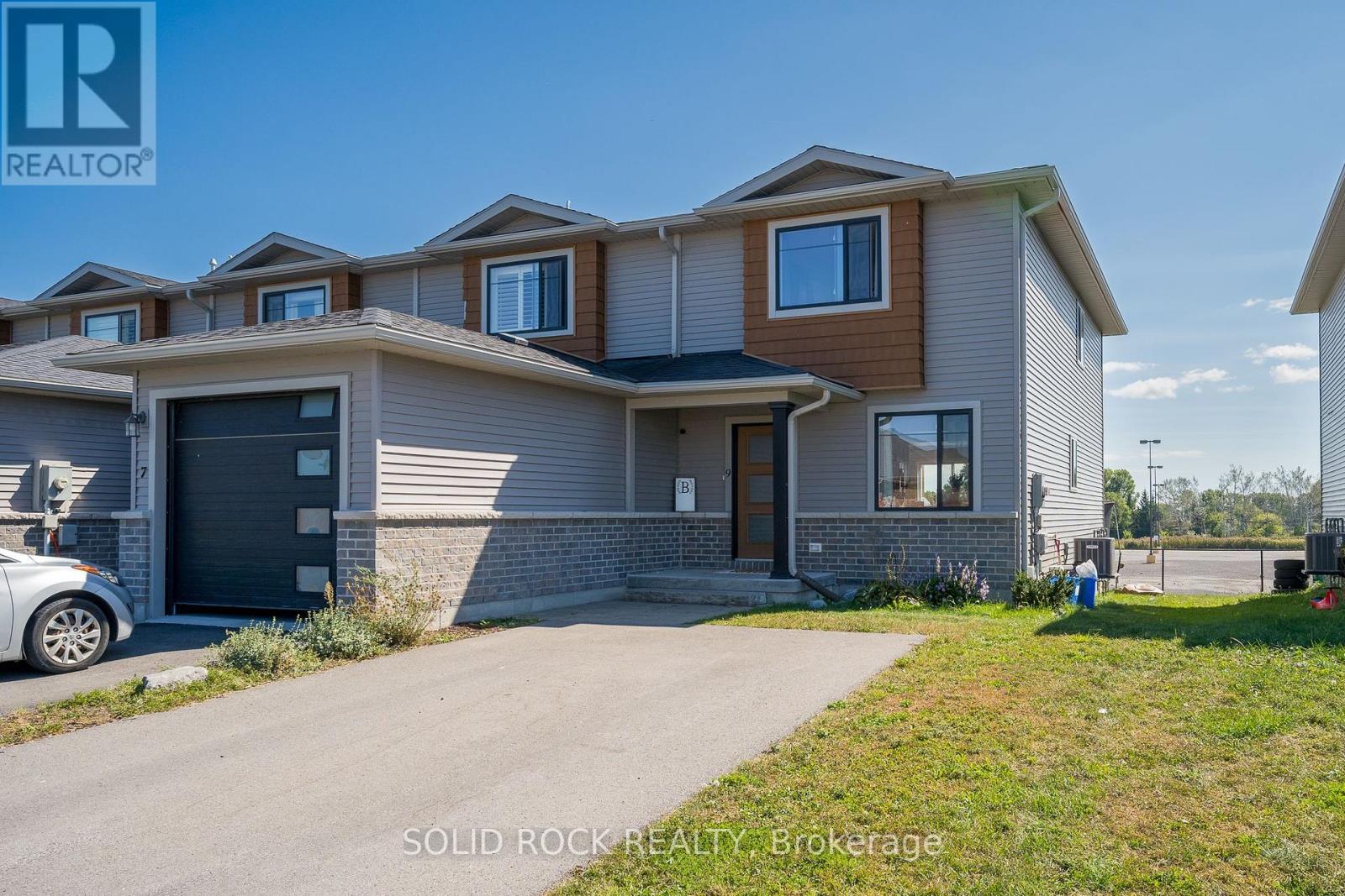 9 RIDGEWAY PL