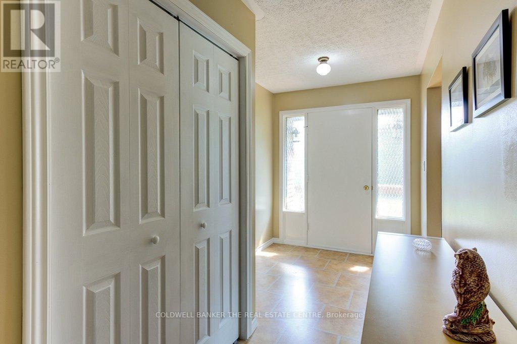 112 GREENFIELD DR