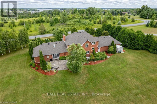 1745 MYERS CRES, Smith-Ennismore-Lakefield