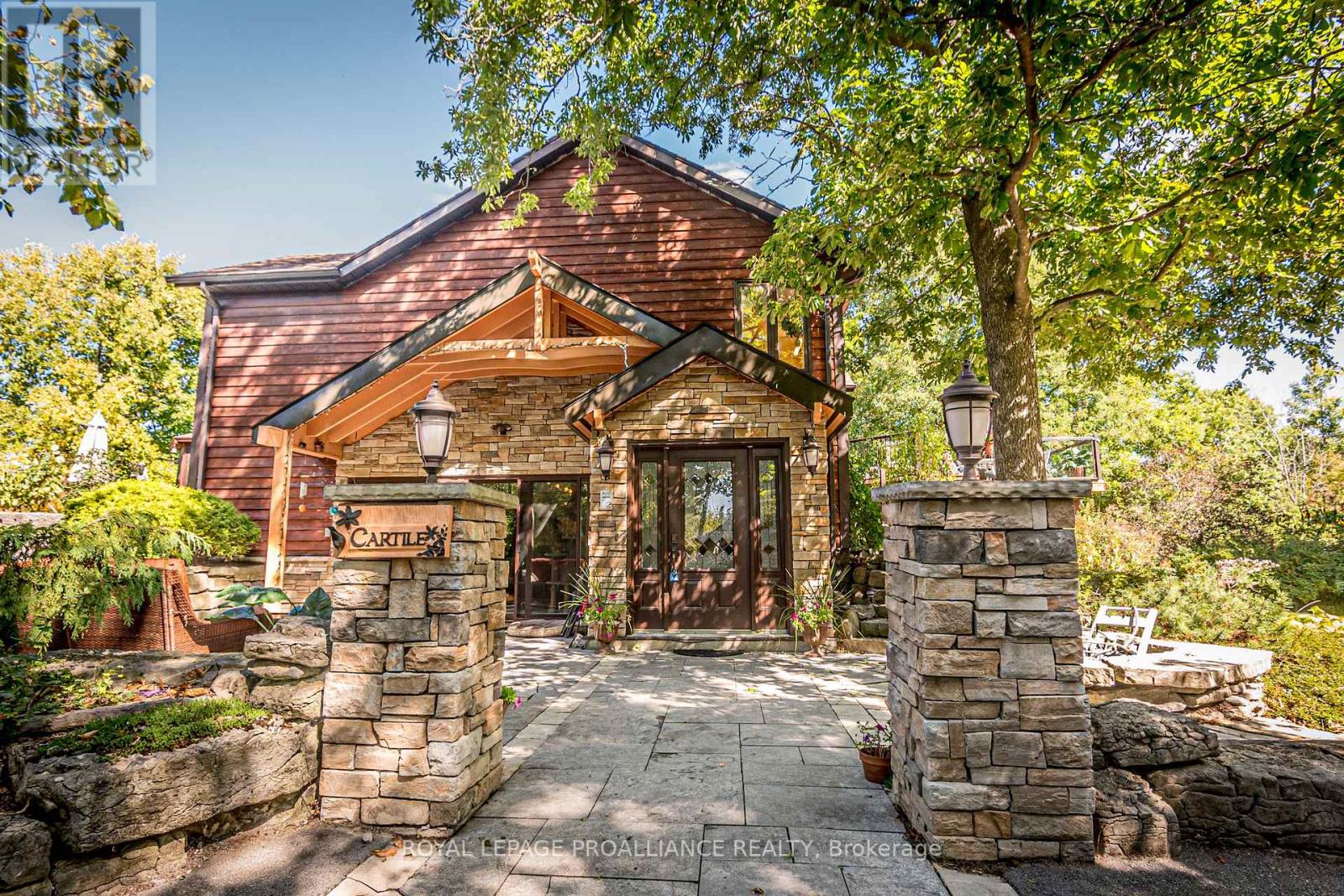 1827 RADAGE RD