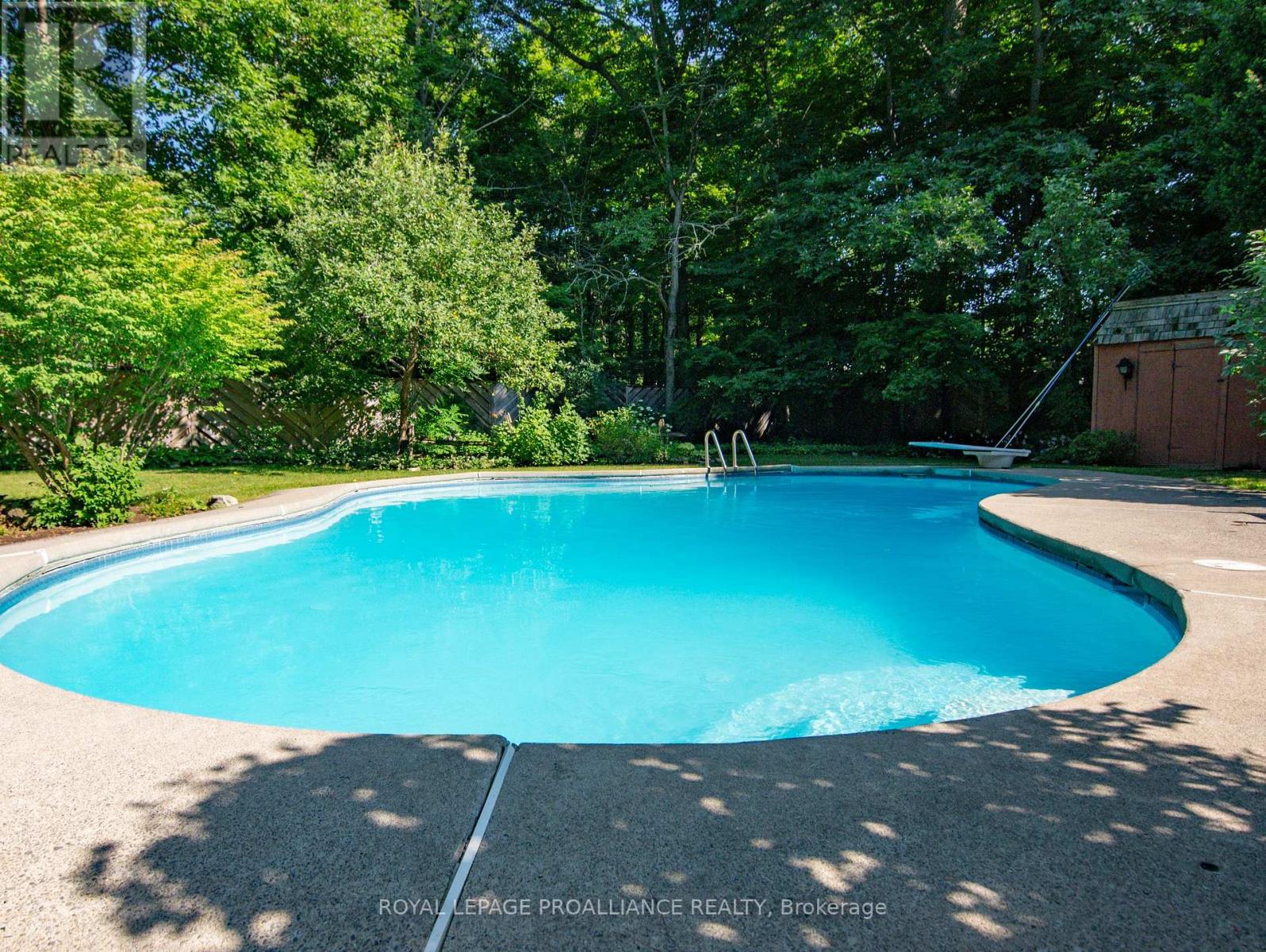 23 RIVERSIDE DR