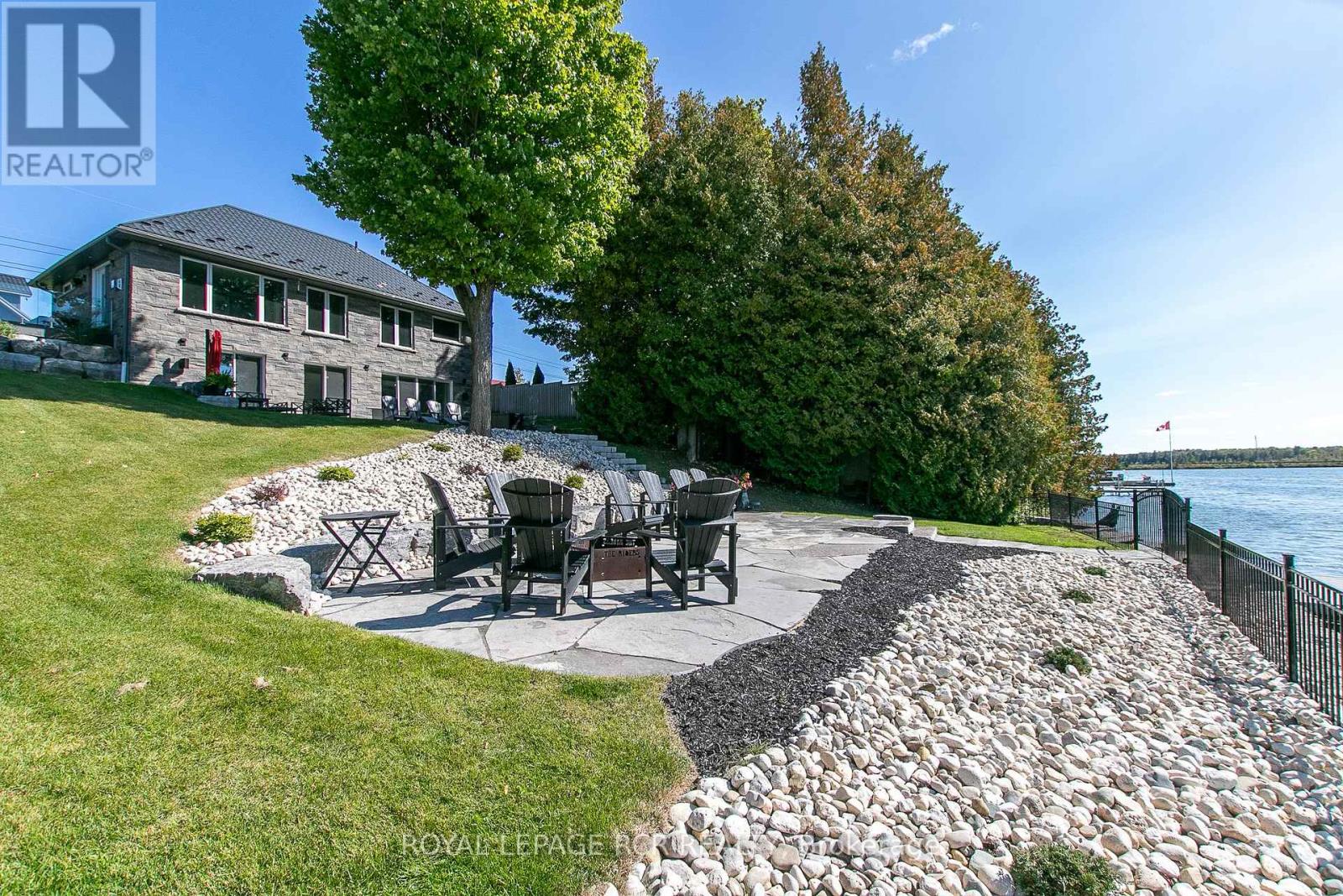 132 PETERS CRES