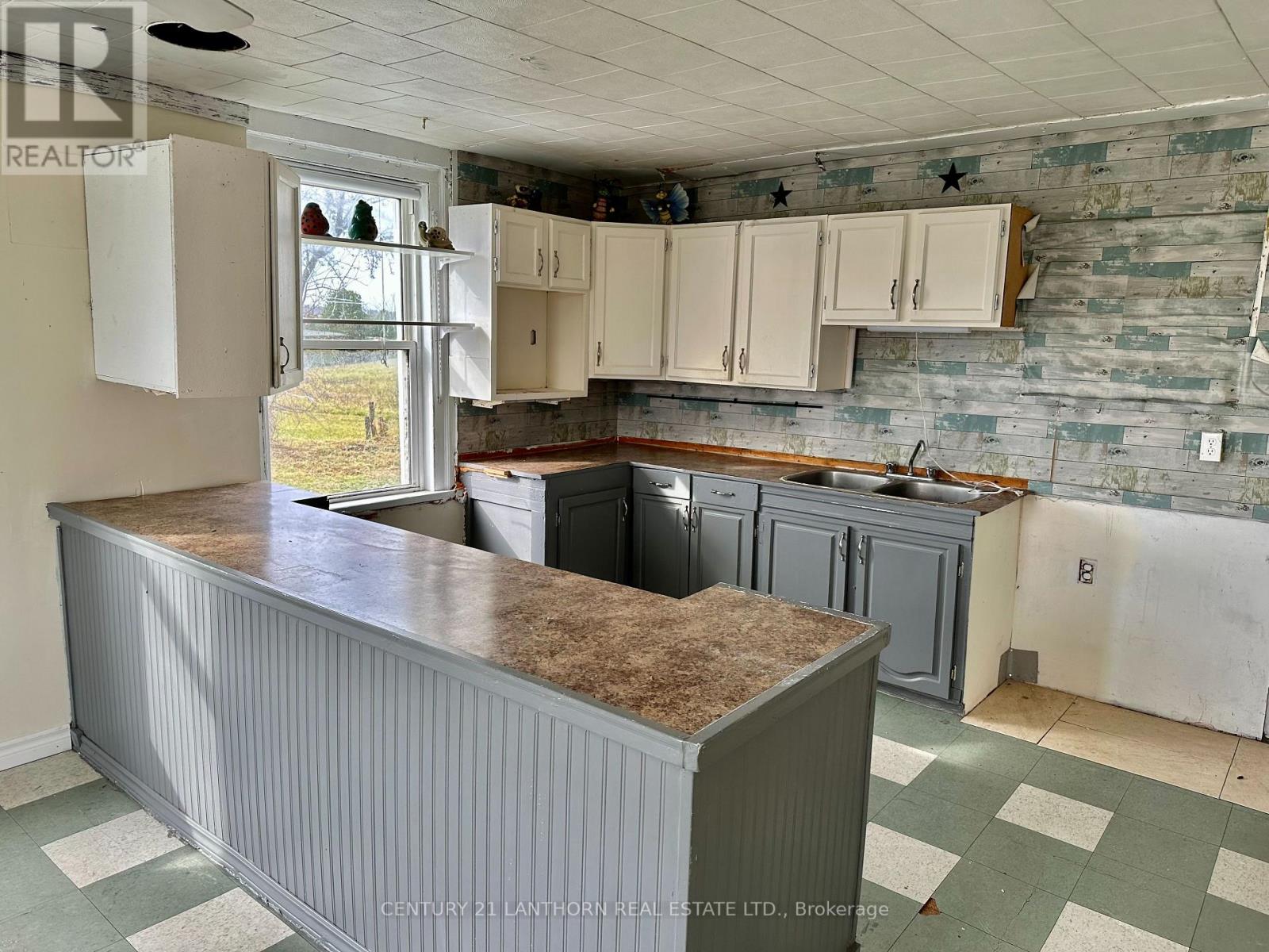 919 COOPER RD